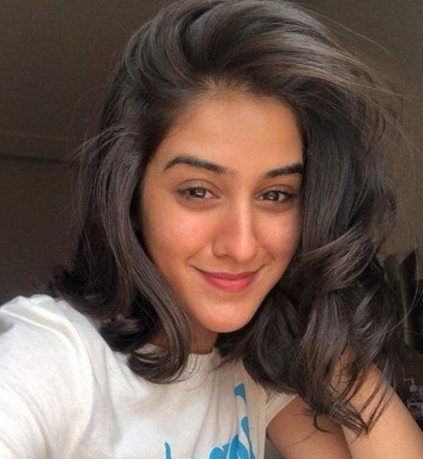 Sakshi Vaidya Height, Age, Boyfriend, Family, Biography & More