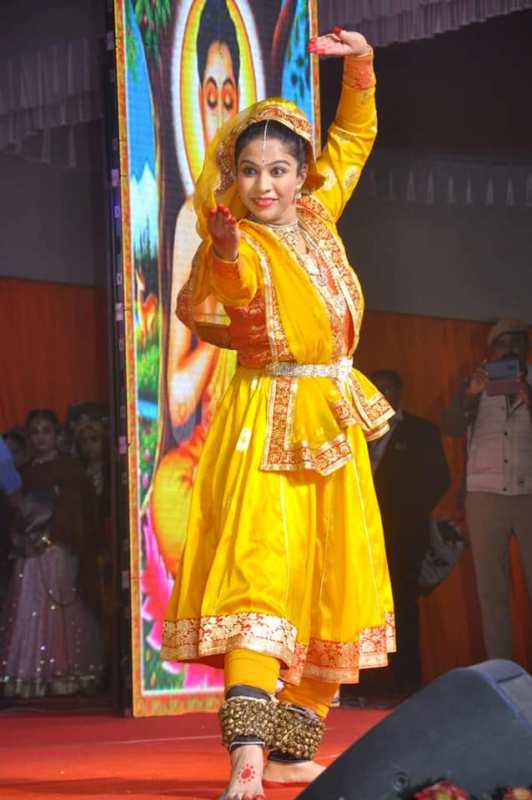 Saumya Pandey performing Kathak at an event in Uttar Pradesh