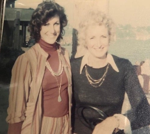 Susan Humphreys's old photo with her mother