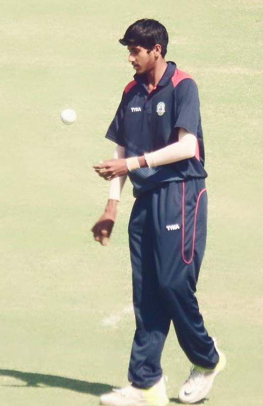 A photograph of Yash Thakur bowling in the Vijay Hazare Trophy