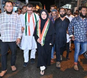 Kaneez Fatima Age, Caste, Husband, Family, Biography & More » StarsUnfolded