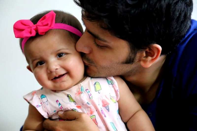 Arjun Chakrabarty with his daughter, Avantika Chakrabarty