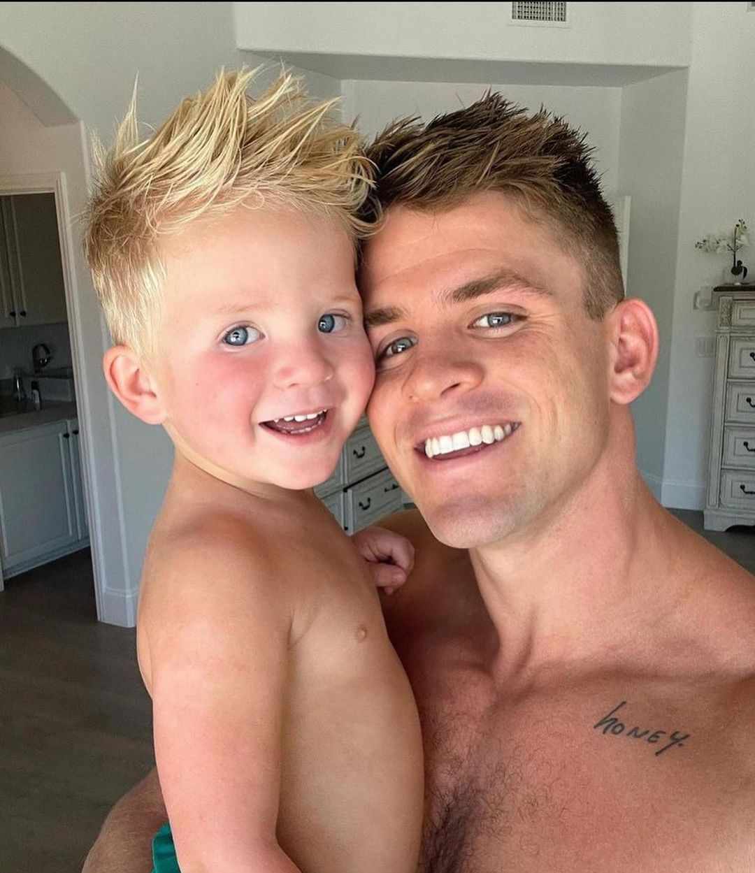 Cole LaBrant with his son Zealand Cole LaBrant