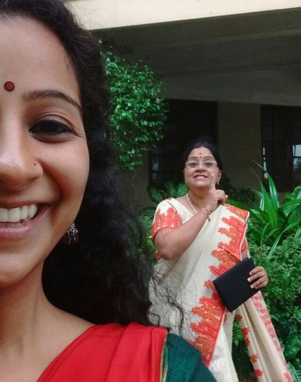 Darshana Rajendran with her mother