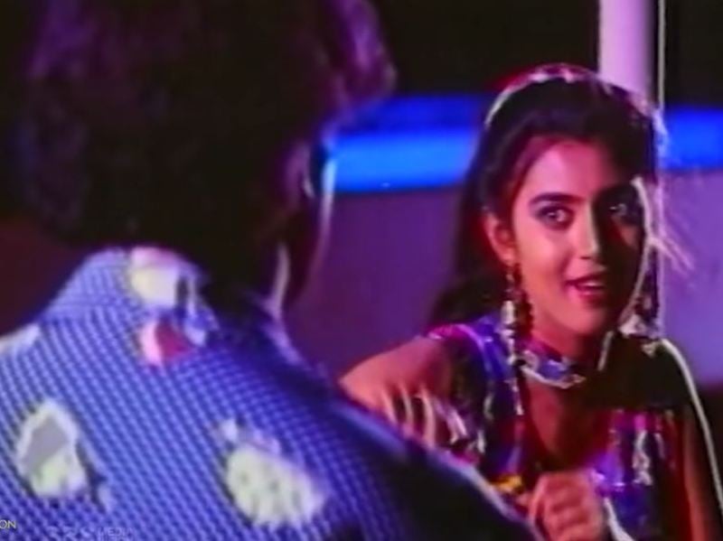 Kasthuri Shankar (as Kasturi) in a still from the film 'Jaana' (1994)