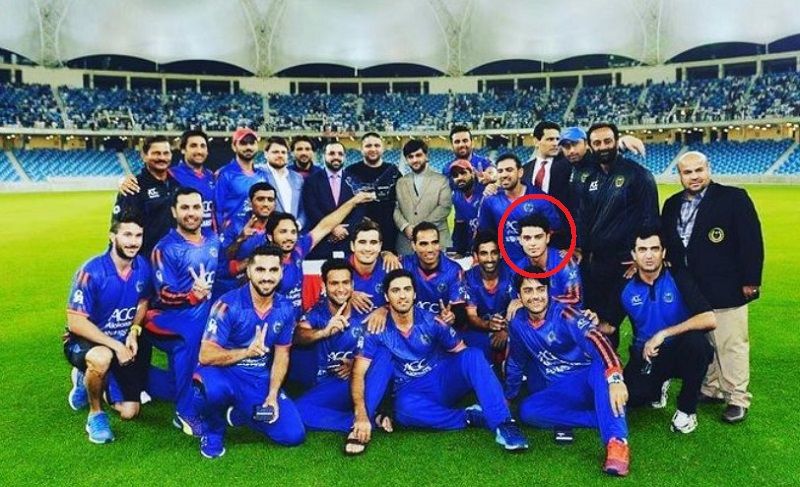 Naveen-ul-Haq with his team after winning the 2017 Desert T20 Challenge