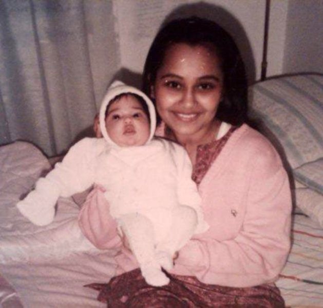 Rabia Amin with her daughter Jiah Khan