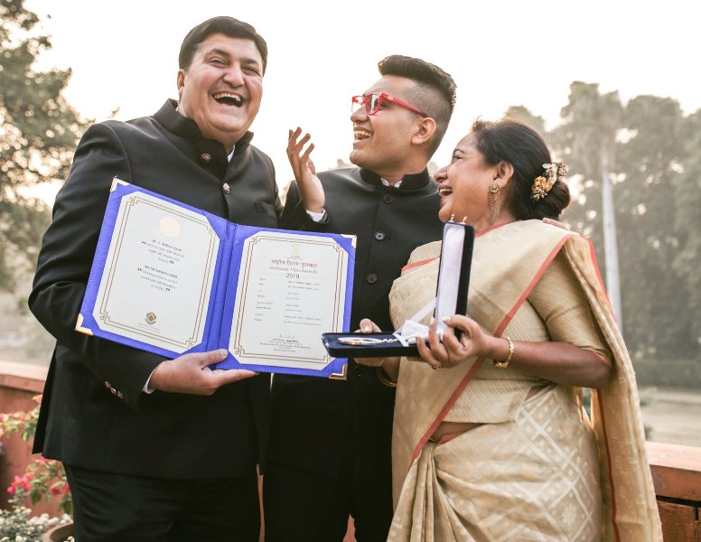 Shashwat Sachdev with his parents