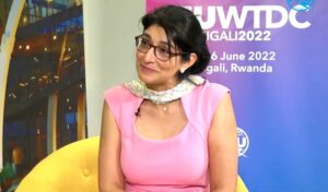 Aarti Holla-Maini Age, Husband, Family, Biography & More » StarsUnfolded