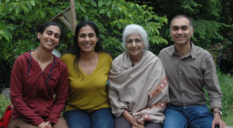 Ayesha Broacha with her mother and siblings