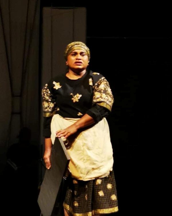 Geethi Sangeetha performing theatre acting