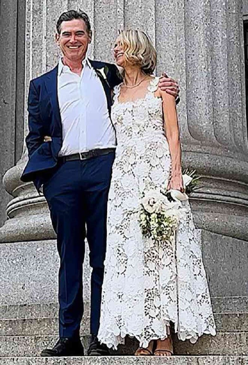 Naomi Watts wedding image