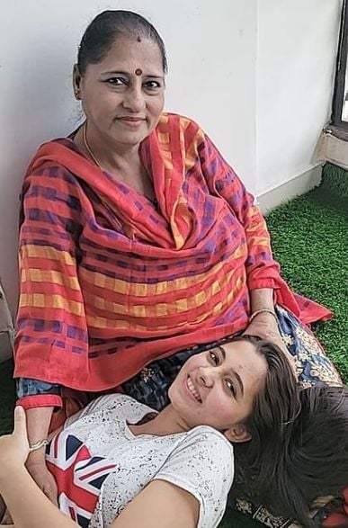 Preethi Asrani with her mother