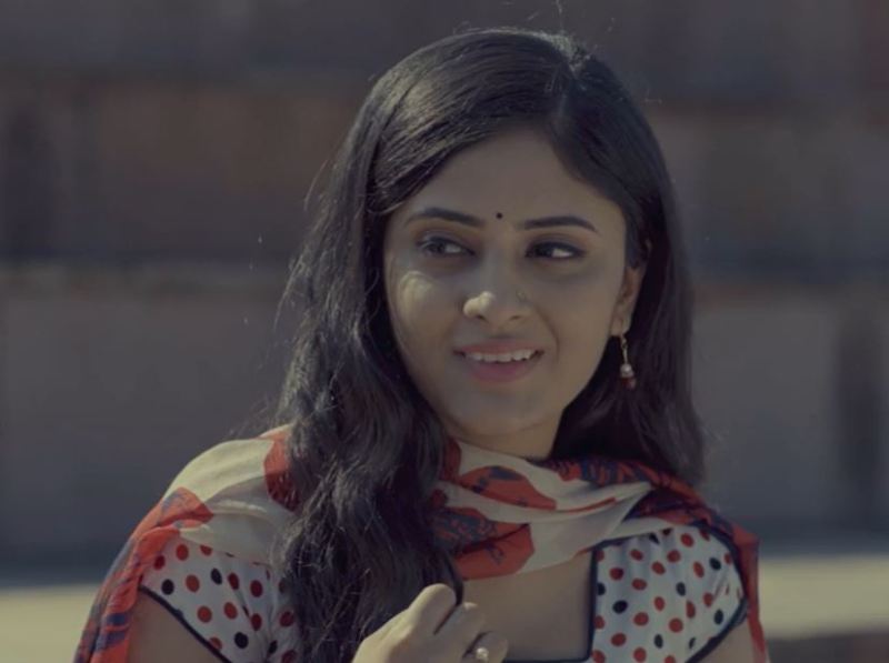 Sanya Thakur as ‘Dolly Dubey’ in a still from the film ‘Disconnect' (2022)