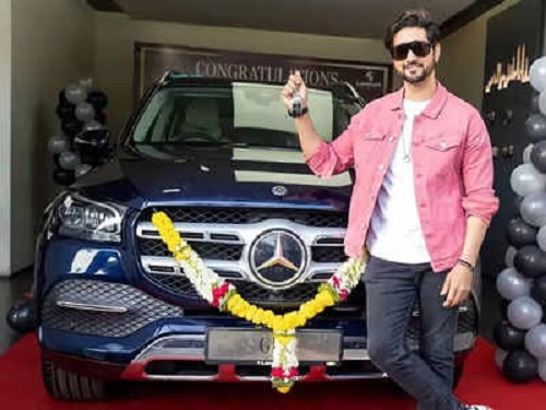 Shakti Arora with his Mercedes