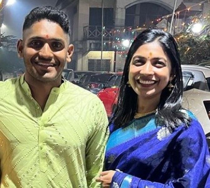 Tushar Deshpande with his wife, Nabha Gaddamwar