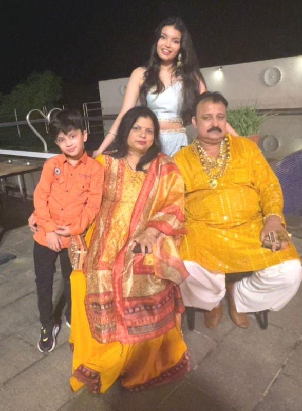 A family photograph of Unnati Pandey