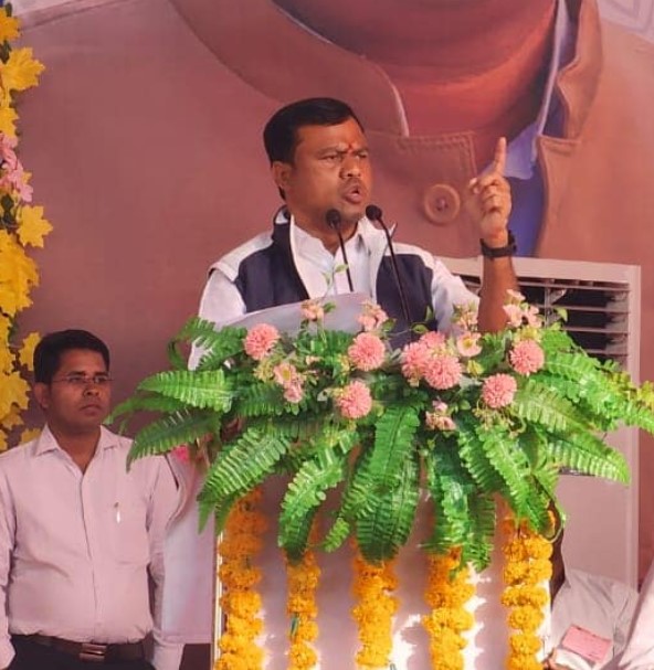 Deepak Baij while addressing a political rally