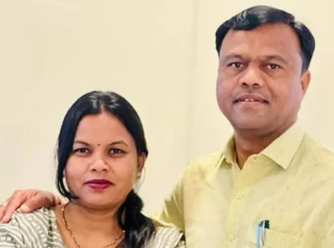Deepak Baij with his wife