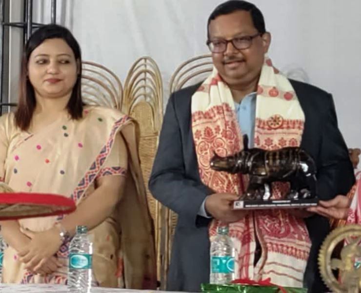 Justice Ujjal Bhuyan and his wife