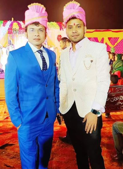 Mahesh Pandey with his brother Niranjan Pandey