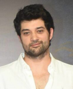 Rajveer Deol Height, Age, Girlfriend, Wife, Family, Biography & More ...