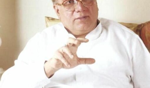 A picture of Kamal Amrohi’s son Tajdar Amrohi
