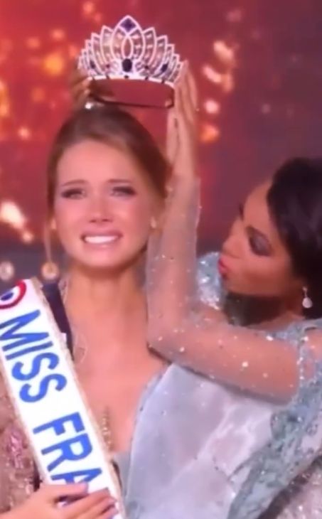 Amandine Petit during her crowning moment