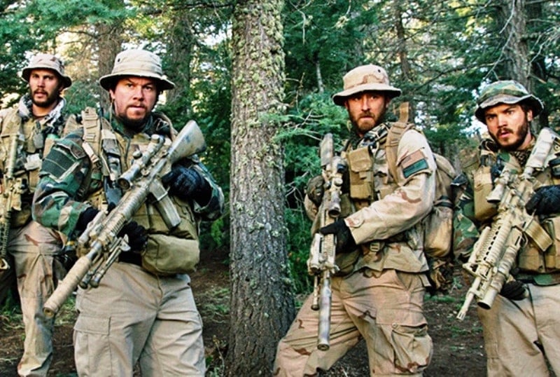 Ben Foster (second from right) with Mark Wahlberg in the film Lone Survivor (2013)