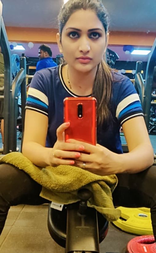 Divya Sridhar in gym