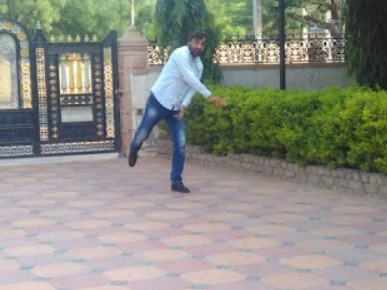 Hanuman Beniwal while playing cricket at his house