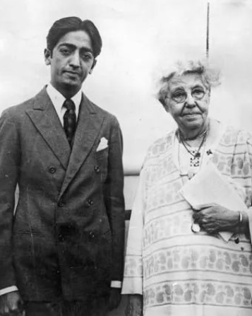 Jiddu Krishnamurti with Annie Besant
