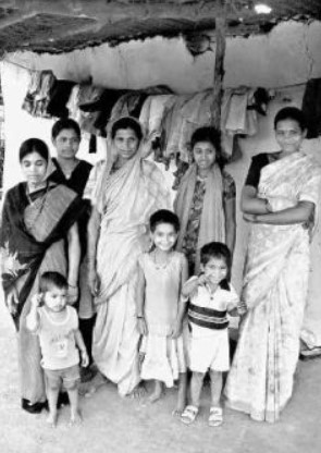 Kalavati Bandurkar with her children