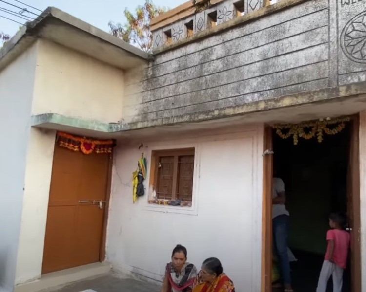 Kalavati Bandurkar's house in Jalna, Yavatmal