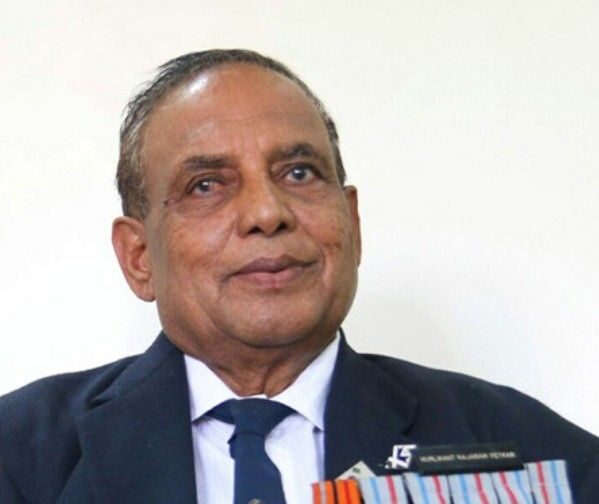 Murlikant Petkar Height, Age, Wife, Family, Biograph » StarsUnfolded