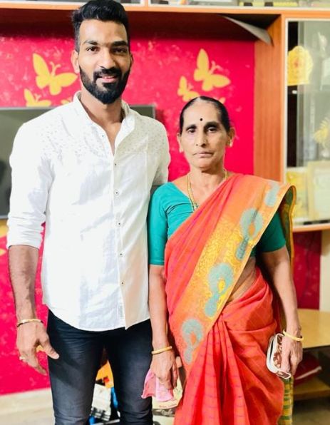 Sukesh Hegde with his mother