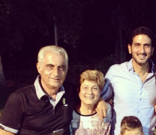 Tsahi Halevi with his parents