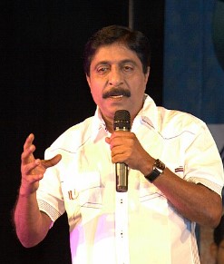 A picture of Sreenivasan, father of Dhyan Sreenivasan