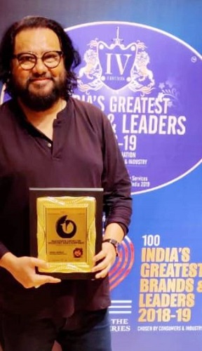 Ismail Darbar with India's Greatest Brands & Leaders Award