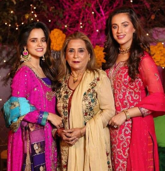 Rabya Kulsoom with her mother, Parveen Akbar, and sister-in-law, Maham Aamir