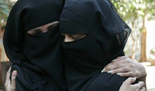 Tarannum Khan (left)