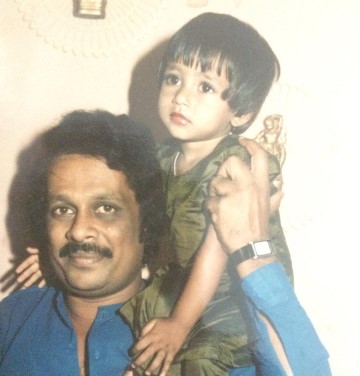 A childhood picture of Sirija with her father