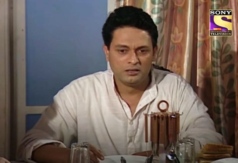 Kiran Karmarkar in a still from the TV show 'Ghar Ek Mandir'