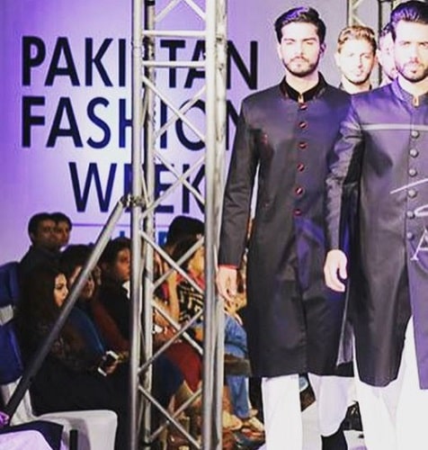 Kunal Thakur walking the ramp in a fashion show
