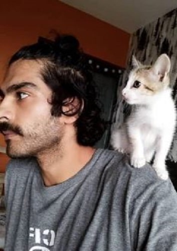 Kunal Thakur with his pet cat