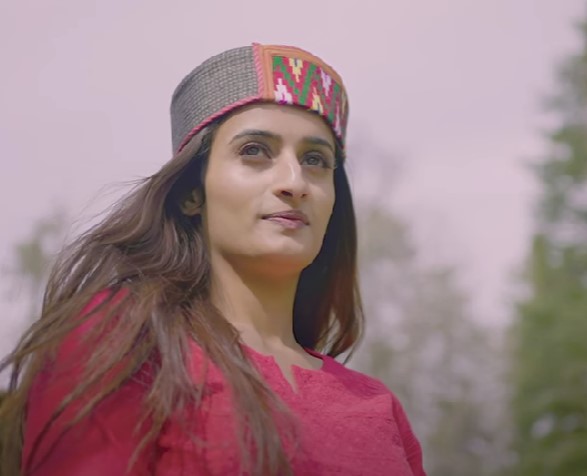 Shivani Thakur in the music video of the Himachali song ' Wah Kya Baat Hai' (2021)