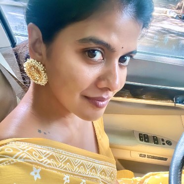Swagatha S. Krishnan featuring three stars tattoo on her collarbone