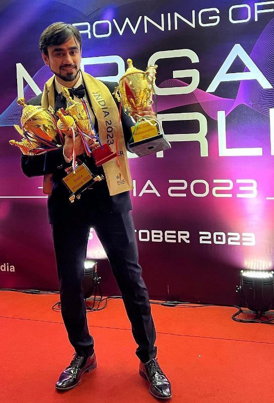 Vishal Pinjani after winning the title of 'Mr Gay India' 