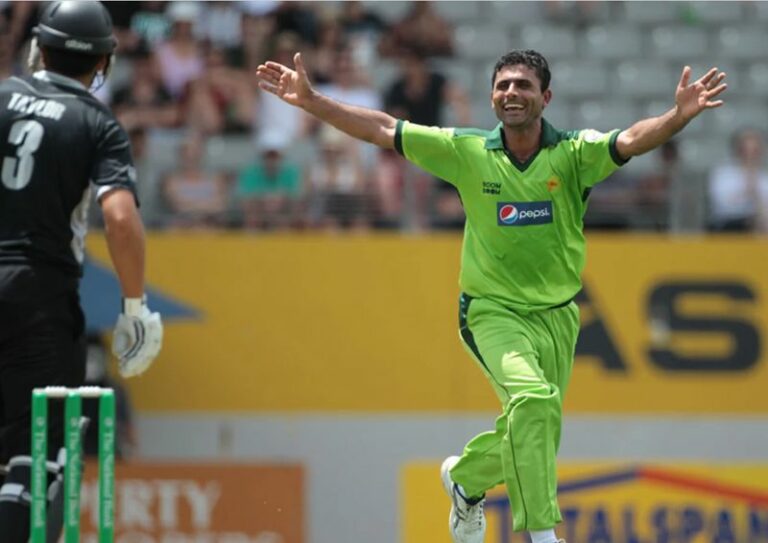 Abdul Razzaq (Cricketer) Age, Wife, Family, Biography & More ...