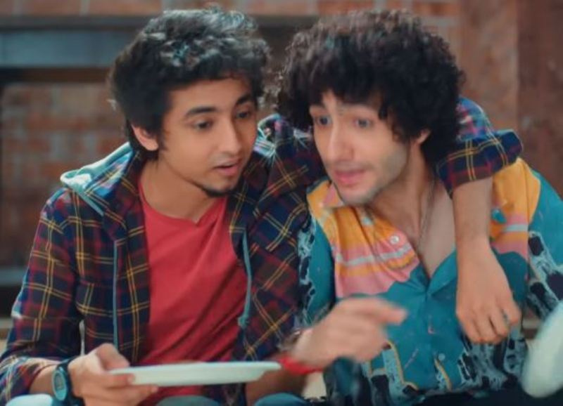 Anmol Kajani (left) in a still from the television series Appnapan - Badalte Rishton Ka Bandhan (2022)